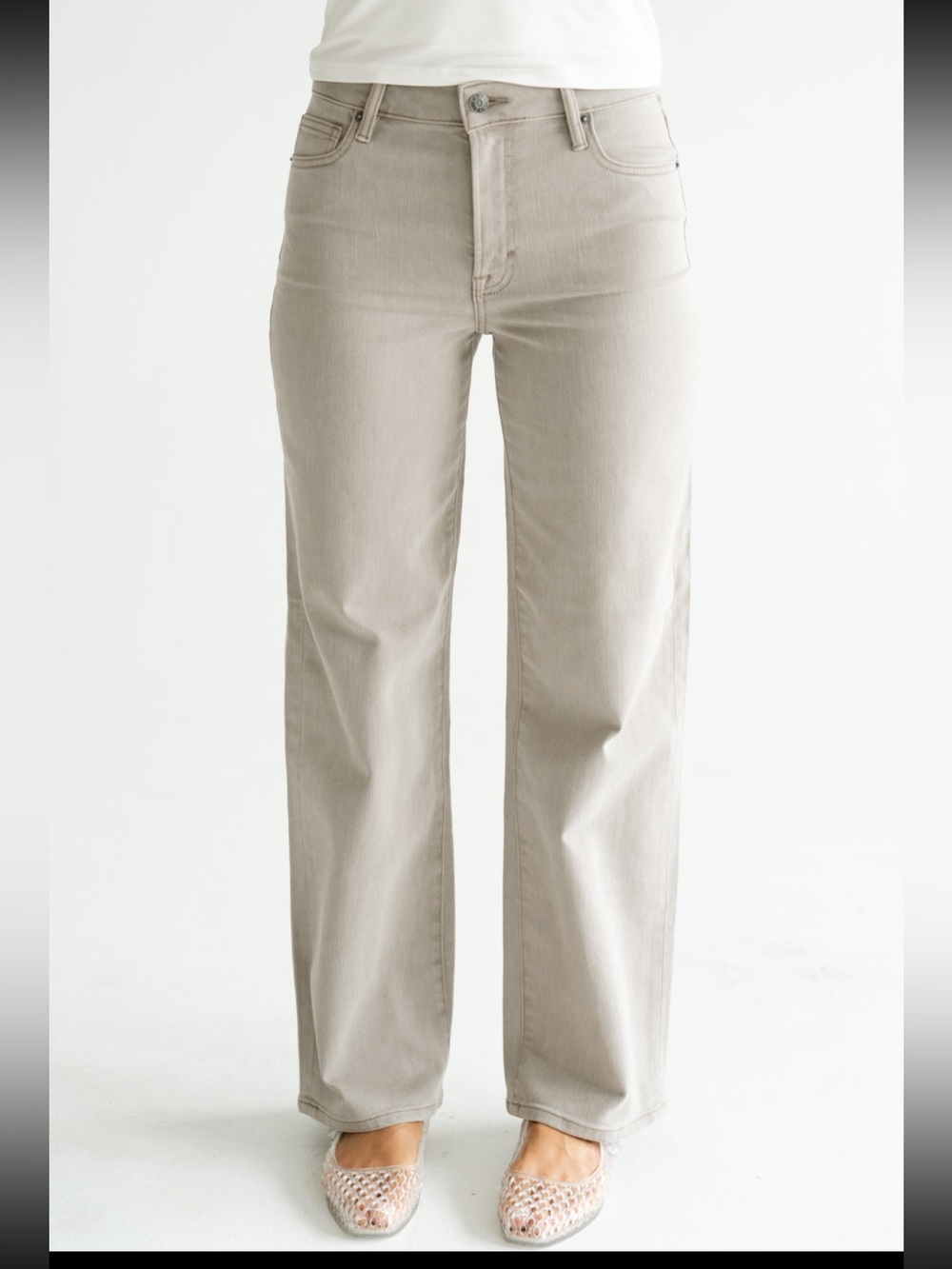 Carly Jean Los Angeles Dylan Jeans Women's Size 11 Denim in Stone Light Grey